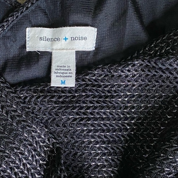 Urban Outfitters Stardust Metallic Black Faux Wrap V-Neck Mini Dress Size Medium - Picture 9 of 10